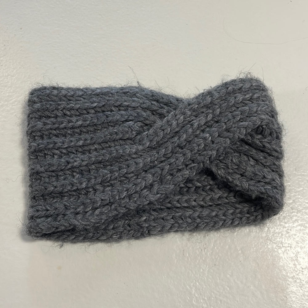 Coach headband